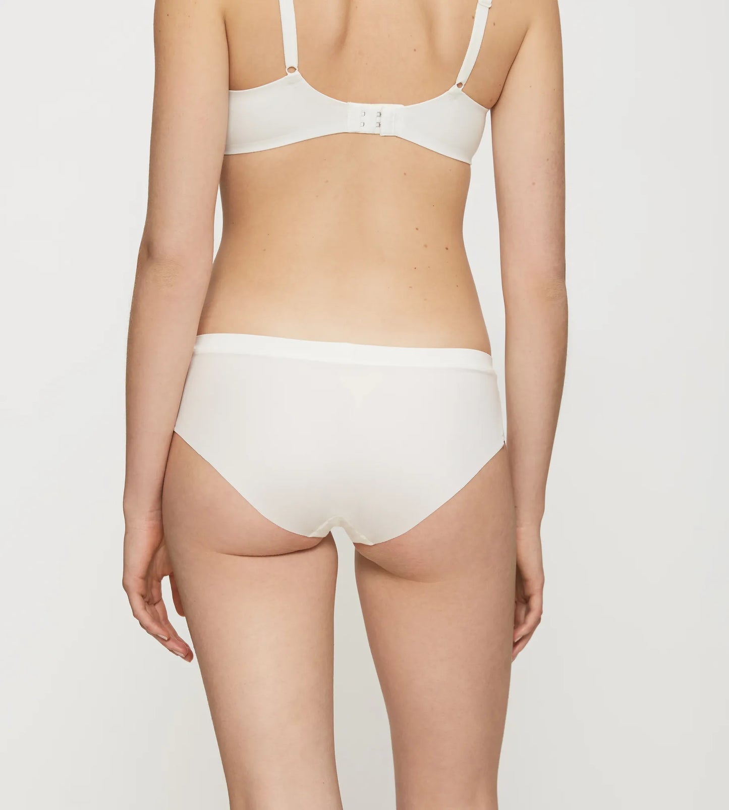 Triumph Body Make-Up Soft Touch Hipster