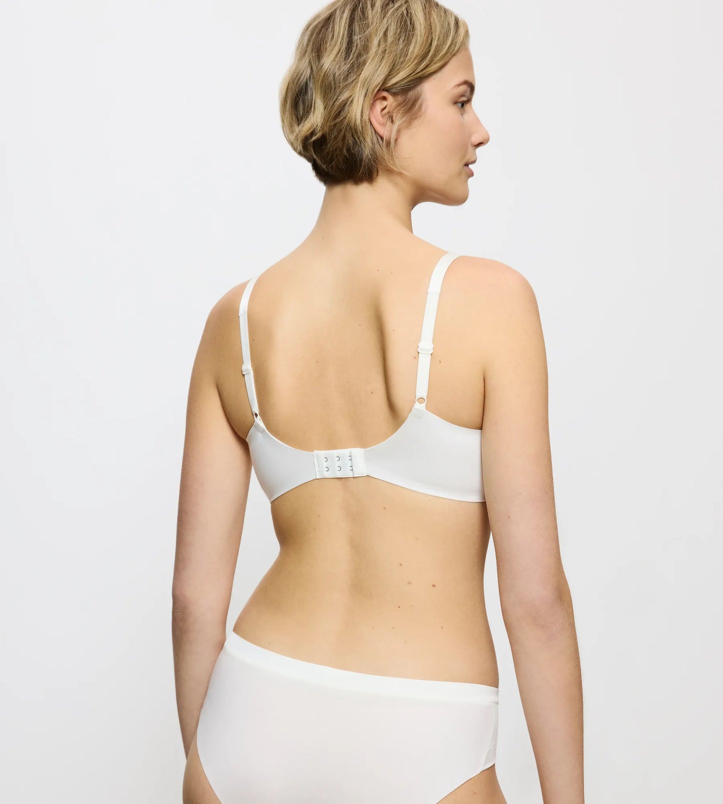Triumph Body Make-Up Soft Touch WP