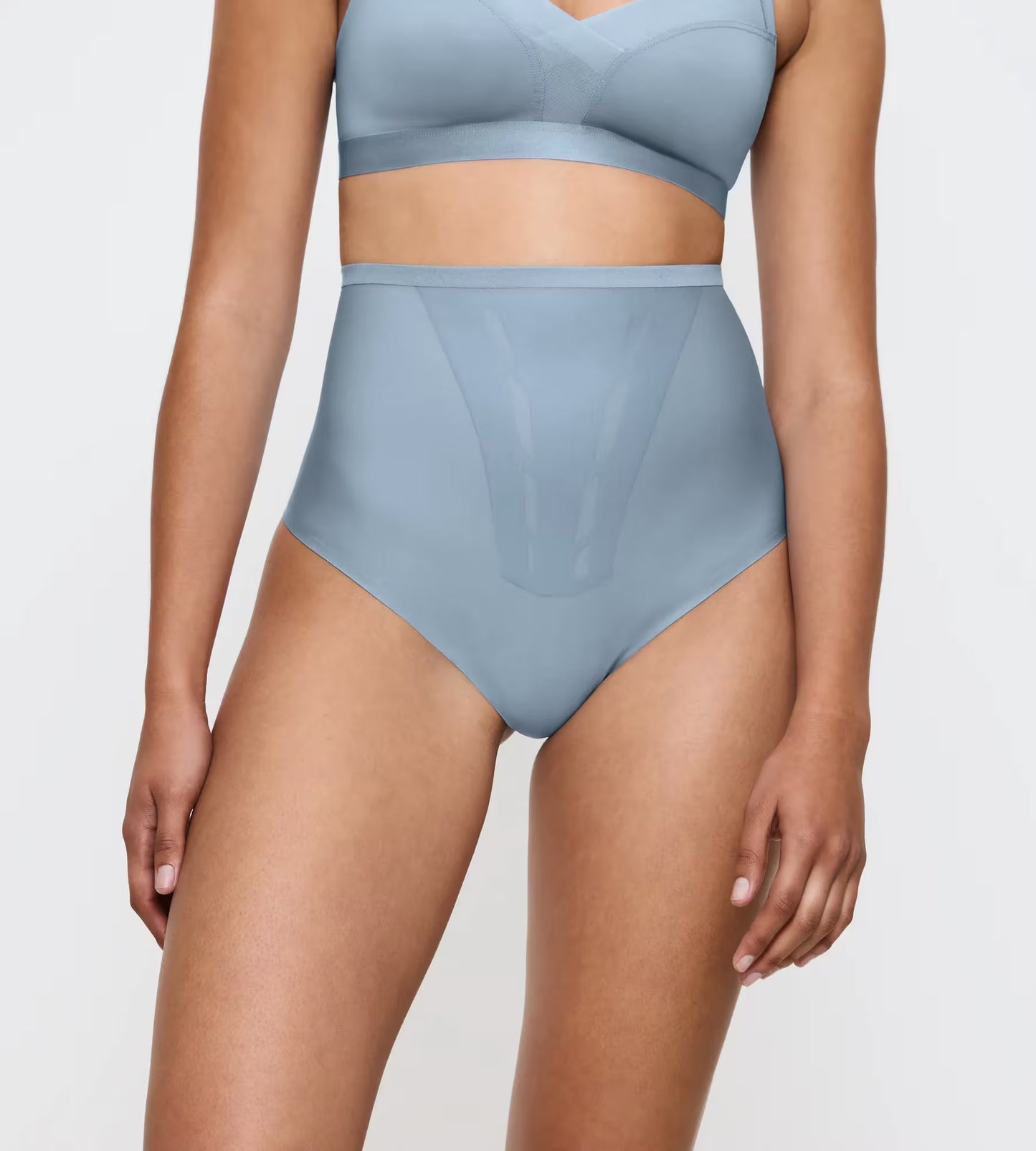 Triumph Shape Smart Highwaist String