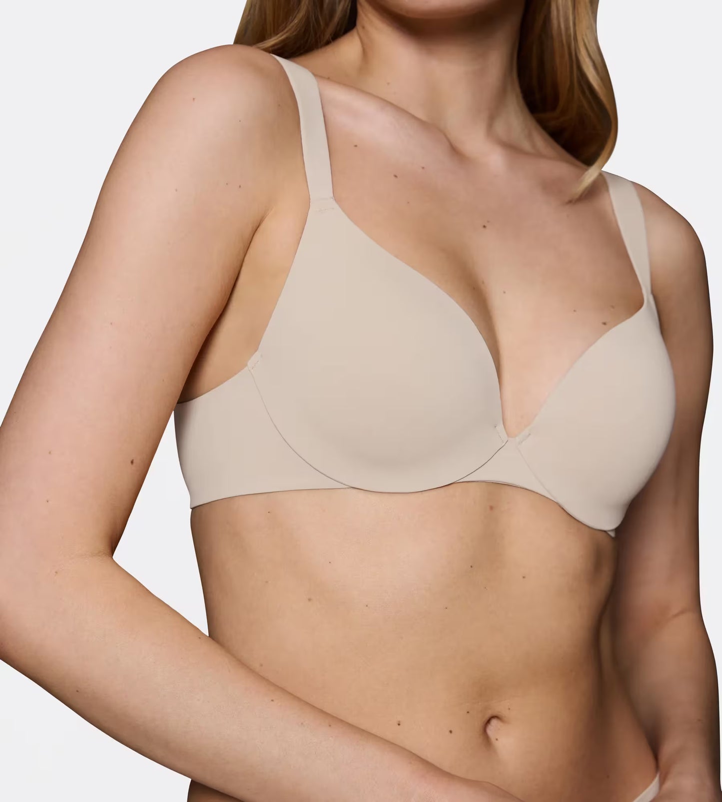 Triumph Body Make-up Illusion WP