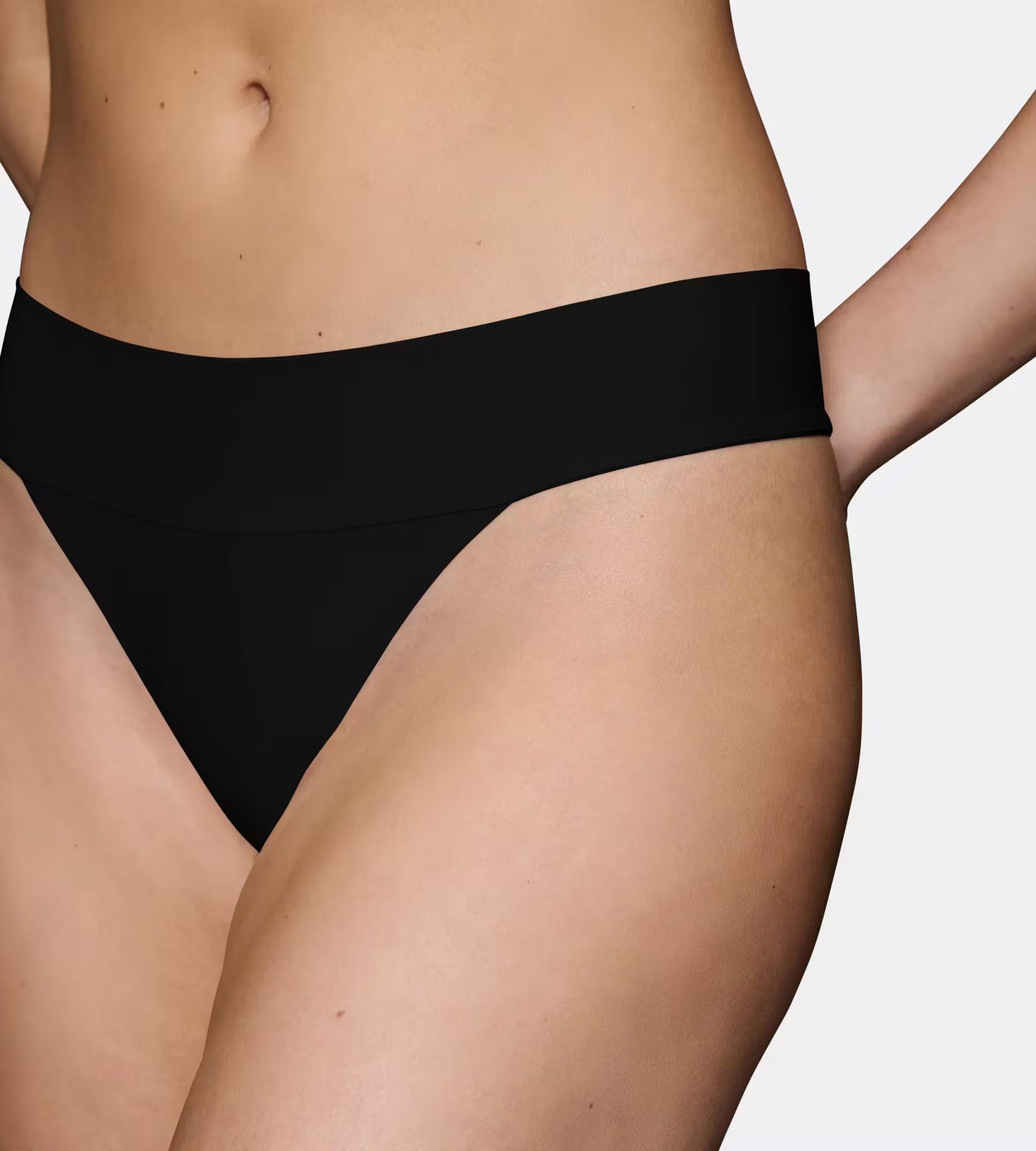 Triumph Body Make-up Illusion String