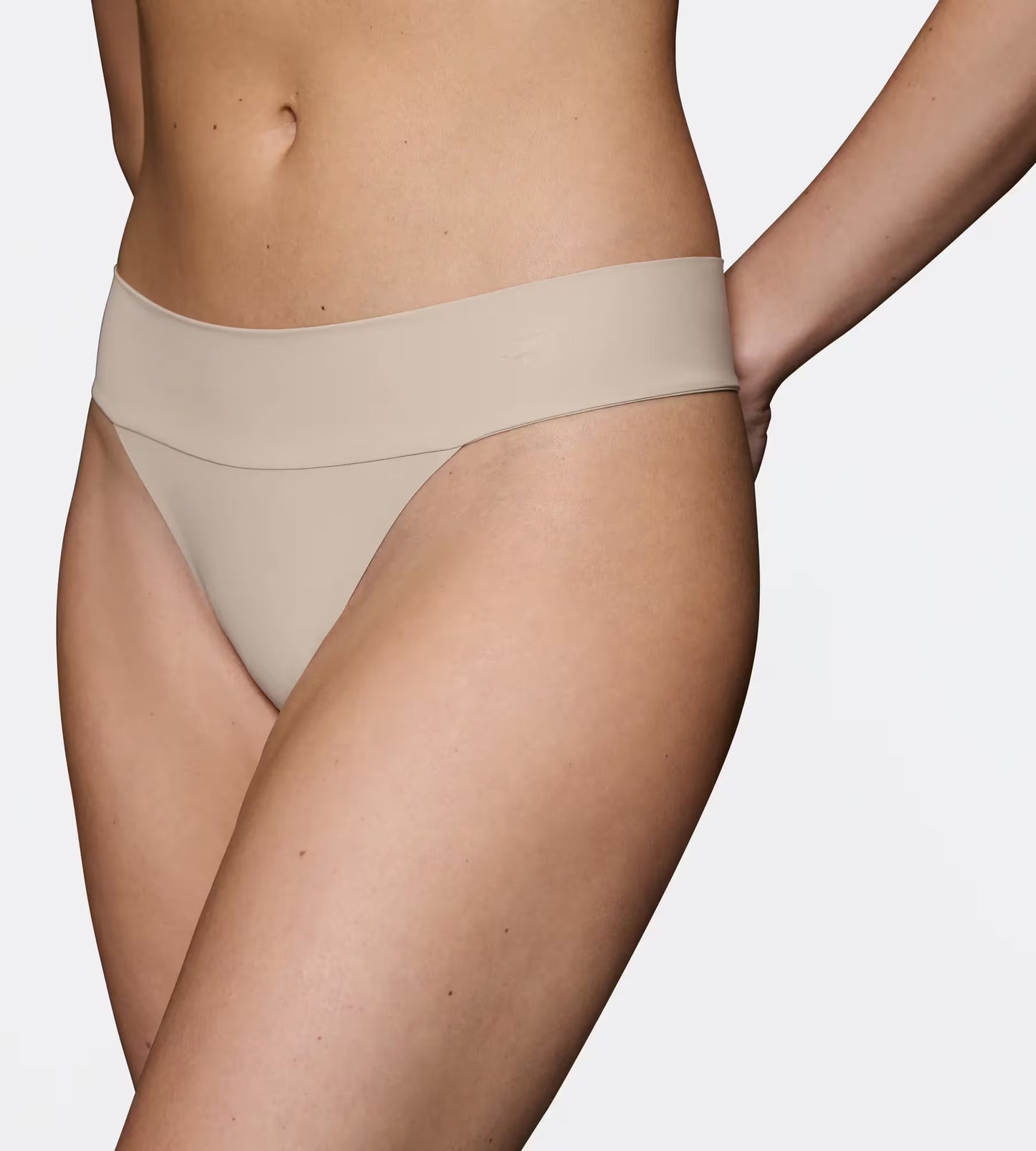 Triumph Body Make-up Illusion String