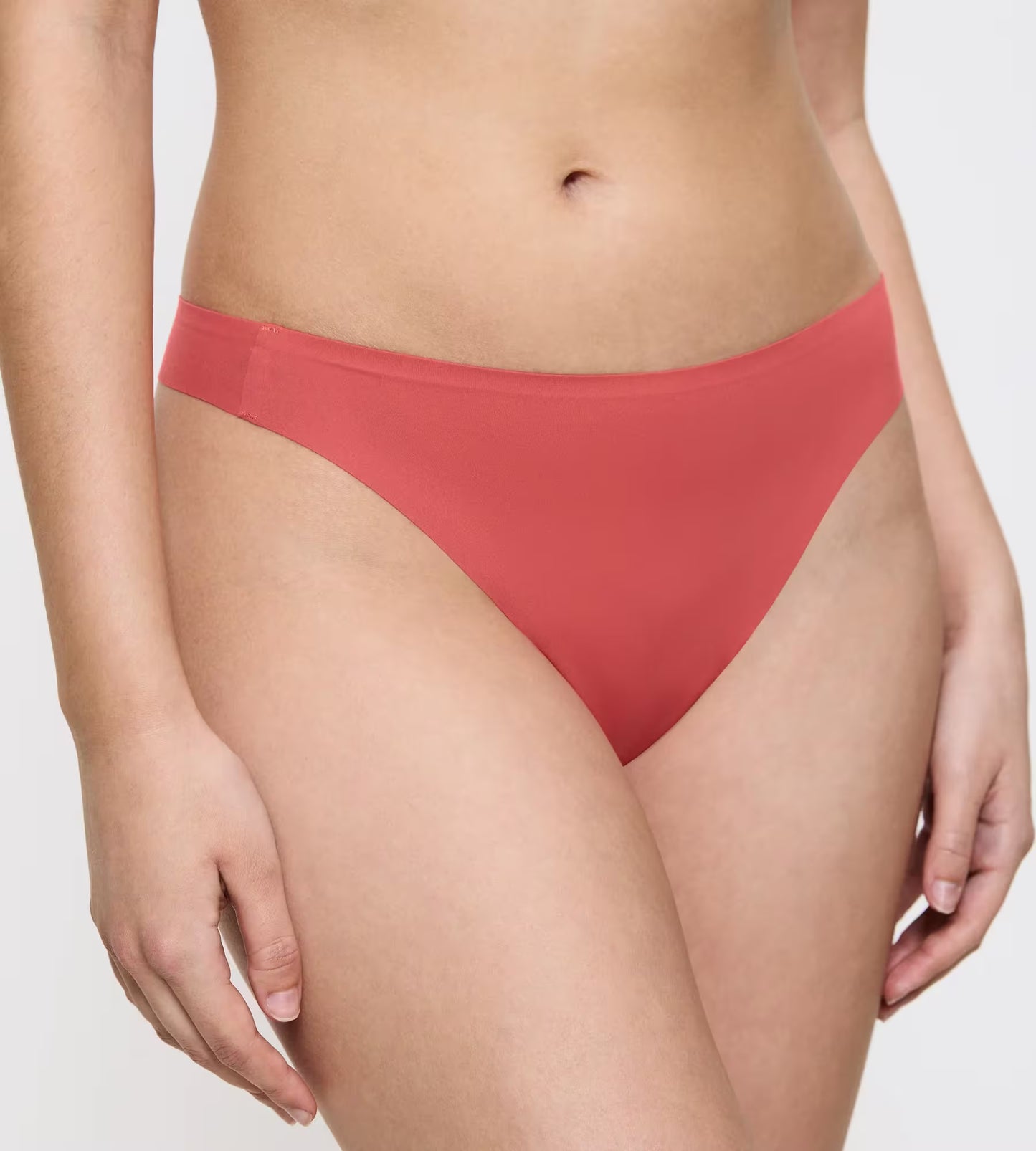 Triumph Smart Invisible String