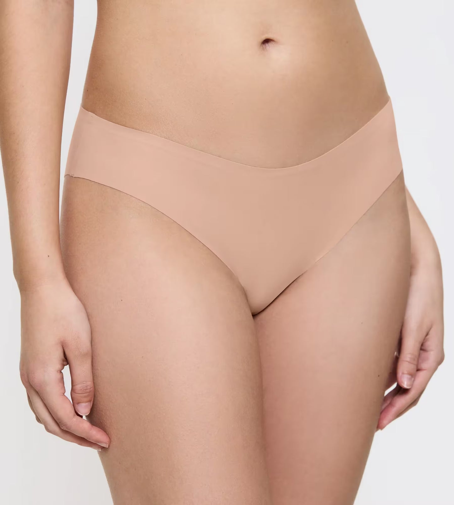 Triumph Smart Invisible Tai