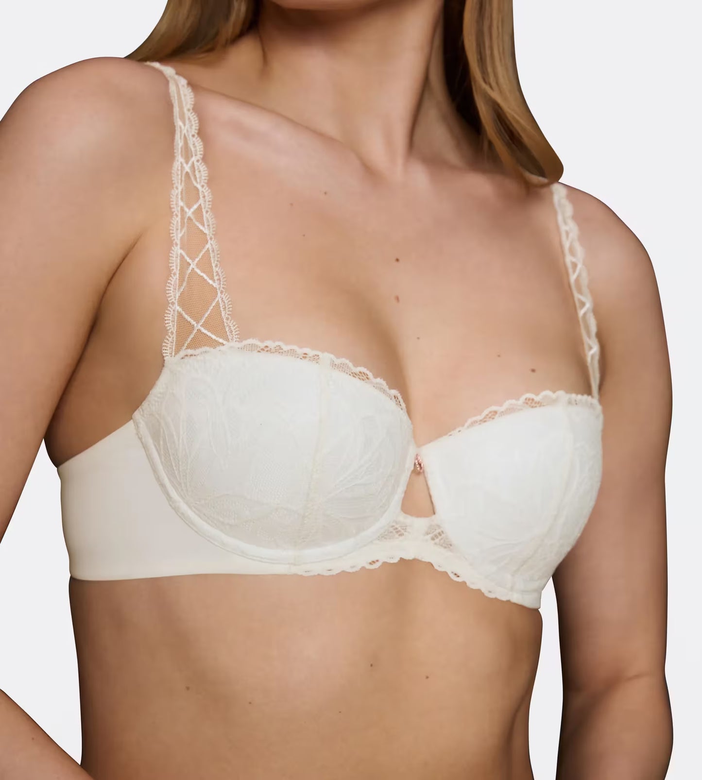 Triumph Body Make-Up Illusion Lace Dirndl