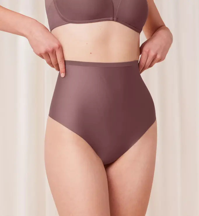 Triumph Shape Smart Highwaist String