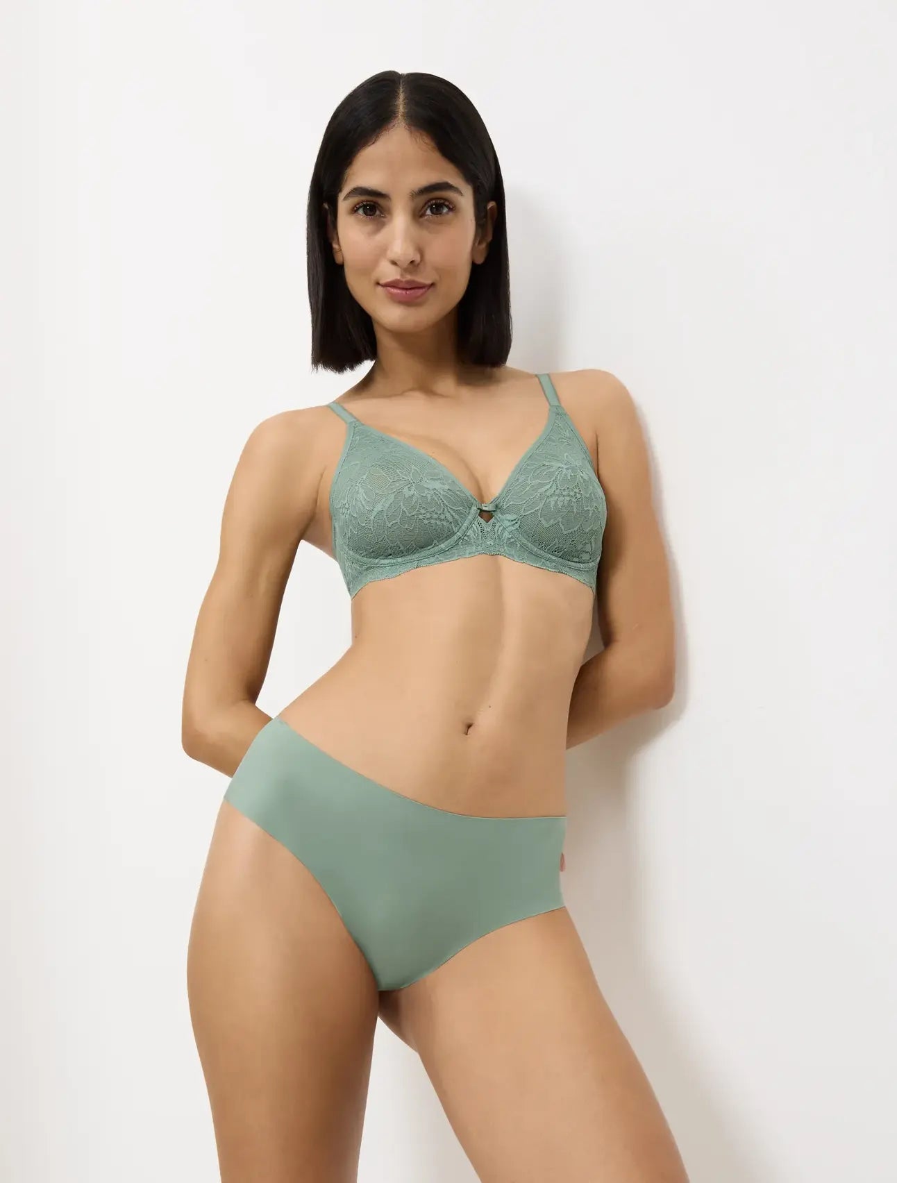 Triumph Amourette Charm T W02