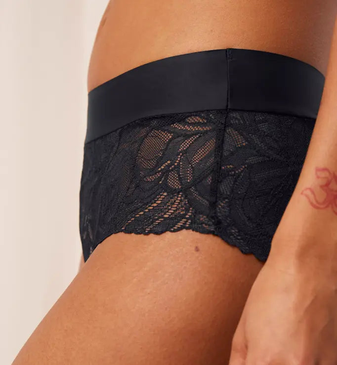 Triumph Body Make-up Illusion Lace Shorty