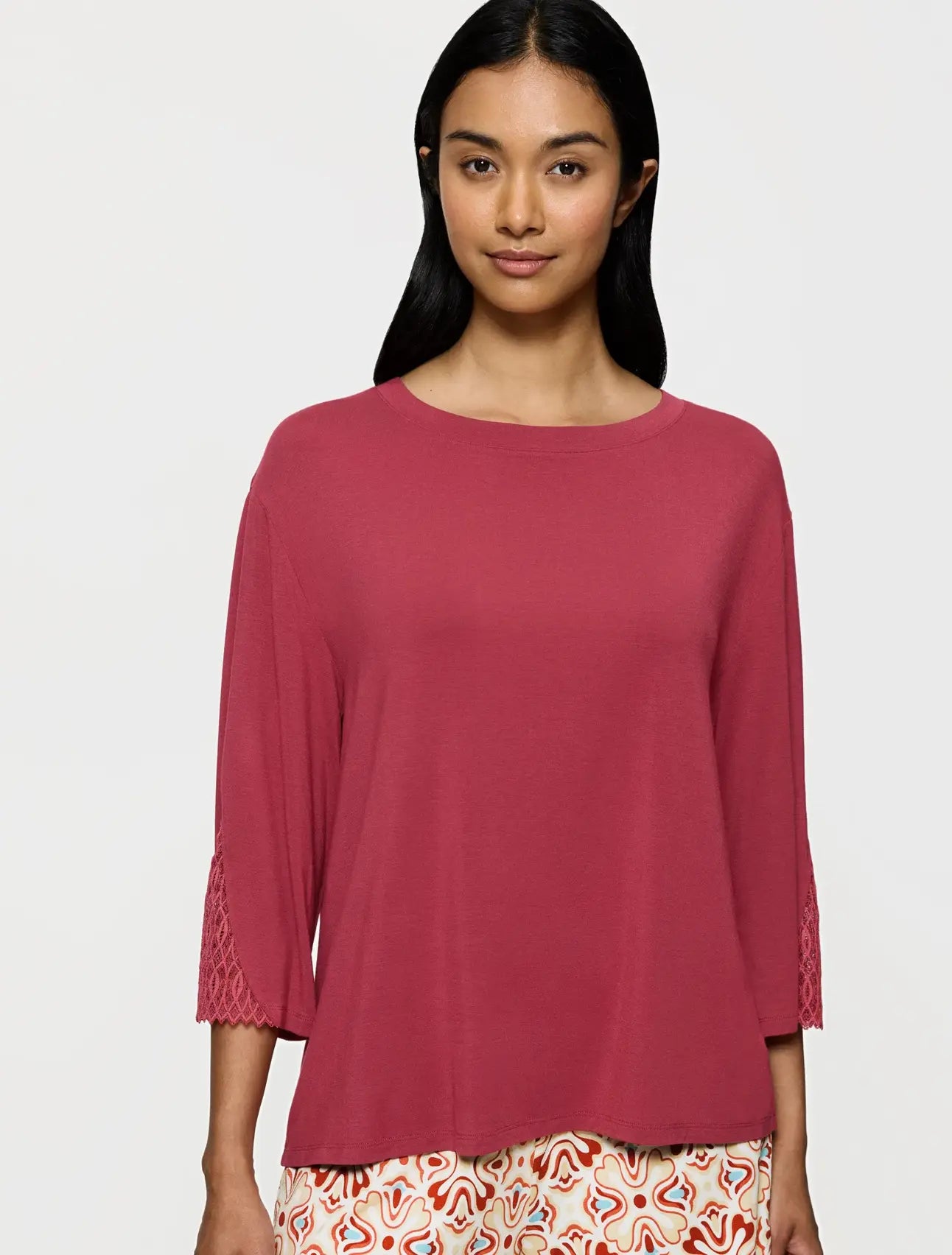Triumph Aura Spotlight Top