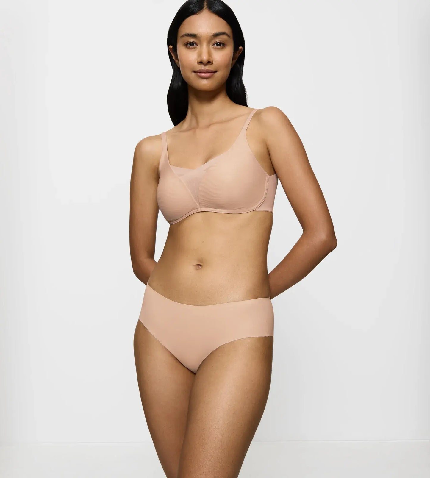 Triumph Smart Invisible Hipster