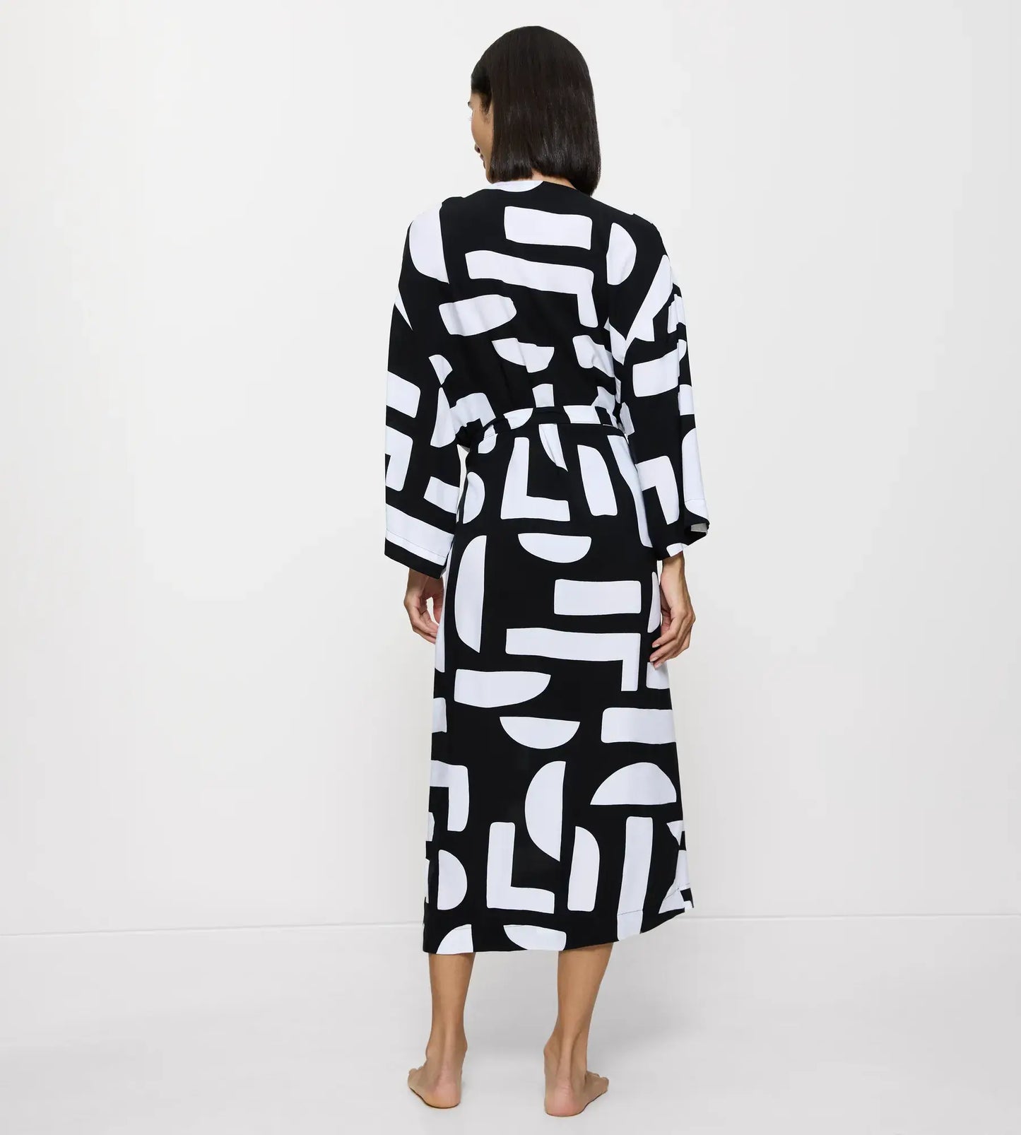 Triumph Beach Mywear Tunic Robe 01