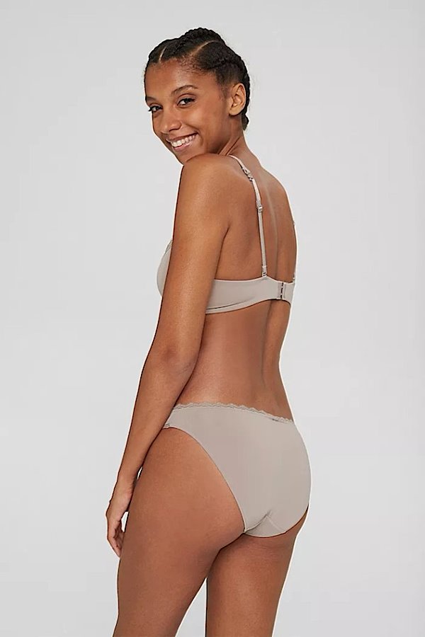 Esprit Feminine 311 melltartó