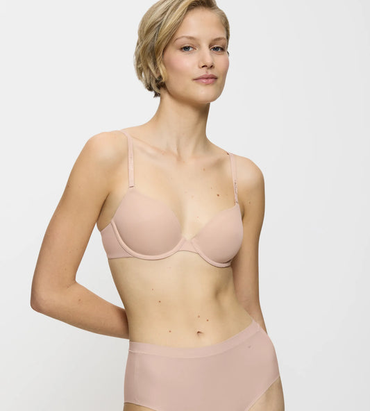 Triumph Body Make-Up WHP