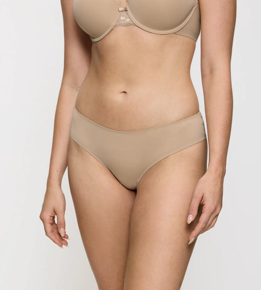 Triumph Lovely Micro Brazilian String