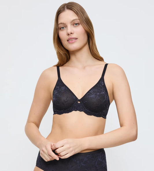 Triumph Amourette Charm T W02