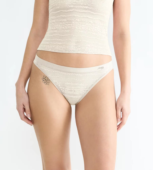 Sloggi Free Evolve String Lace