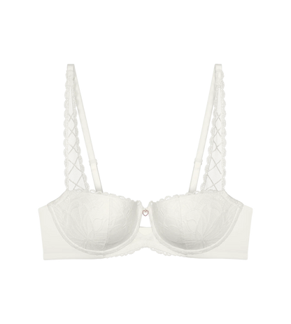 Triumph Body Make-Up Illusion Lace Dirndl