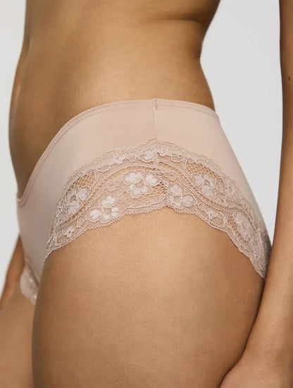 Triumph Lovely Micro Hipster