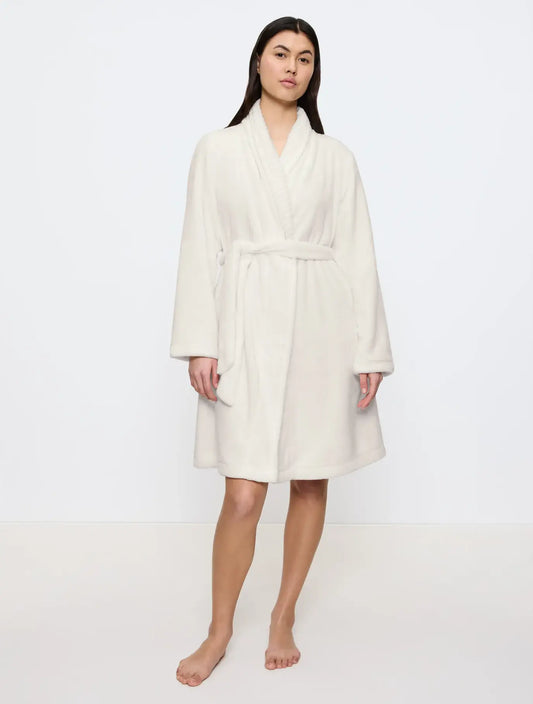 Triumph Robes Flace Robe 01