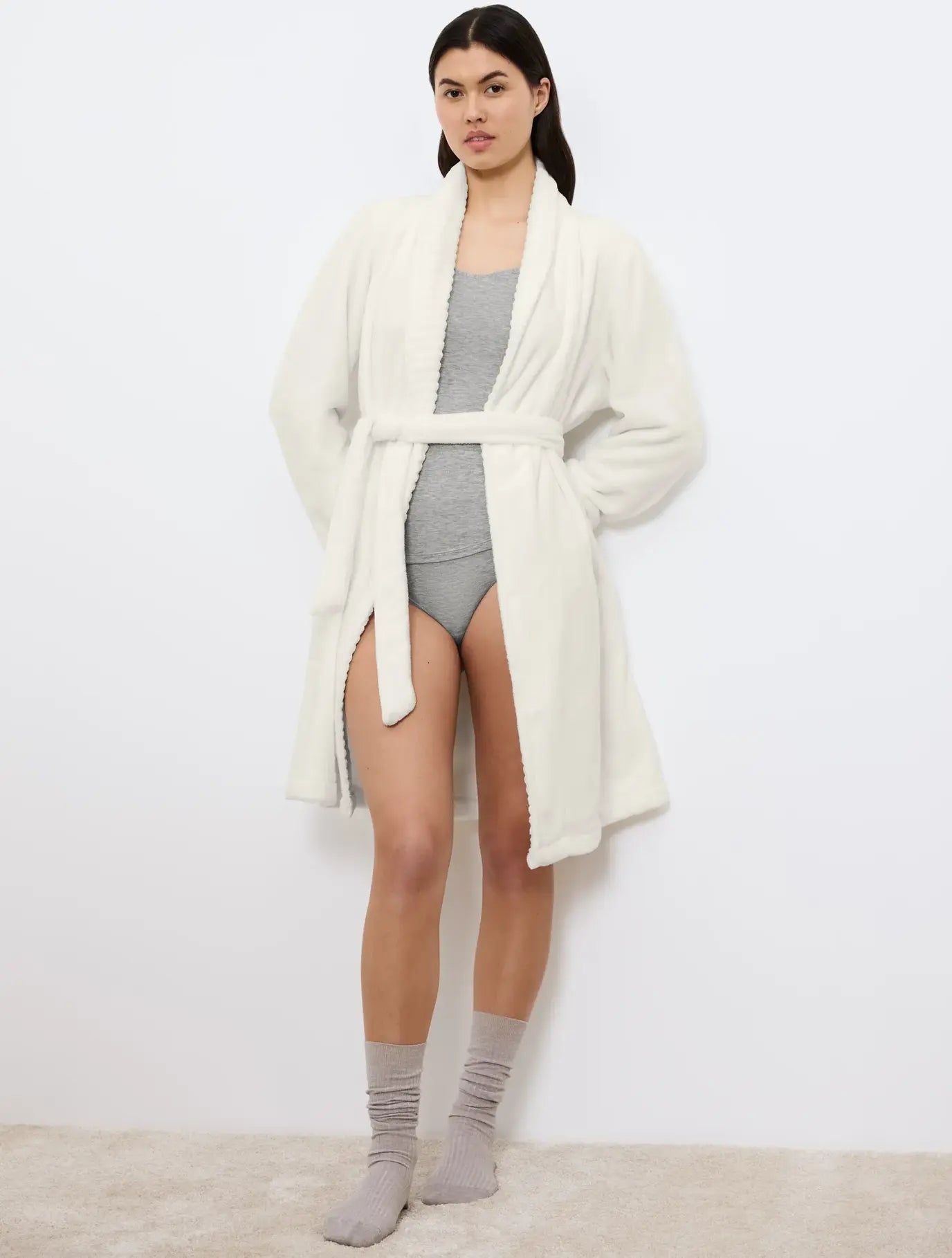 Triumph Robes Flace Robe 01