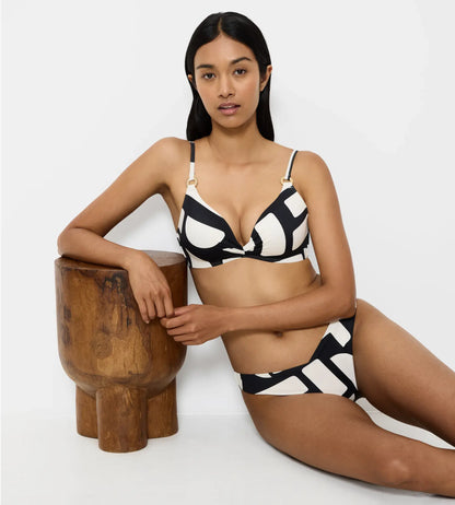 Triumph Summer Allure P 01 R