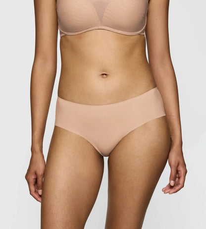 Triumph Smart Invisible Hipster